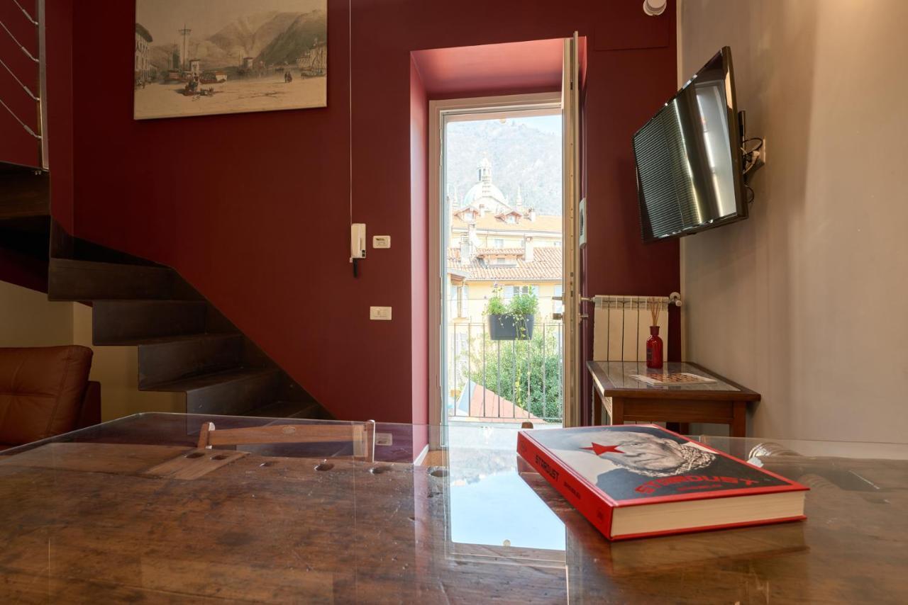 22 Lake Sweet Home Como Bagian luar foto
