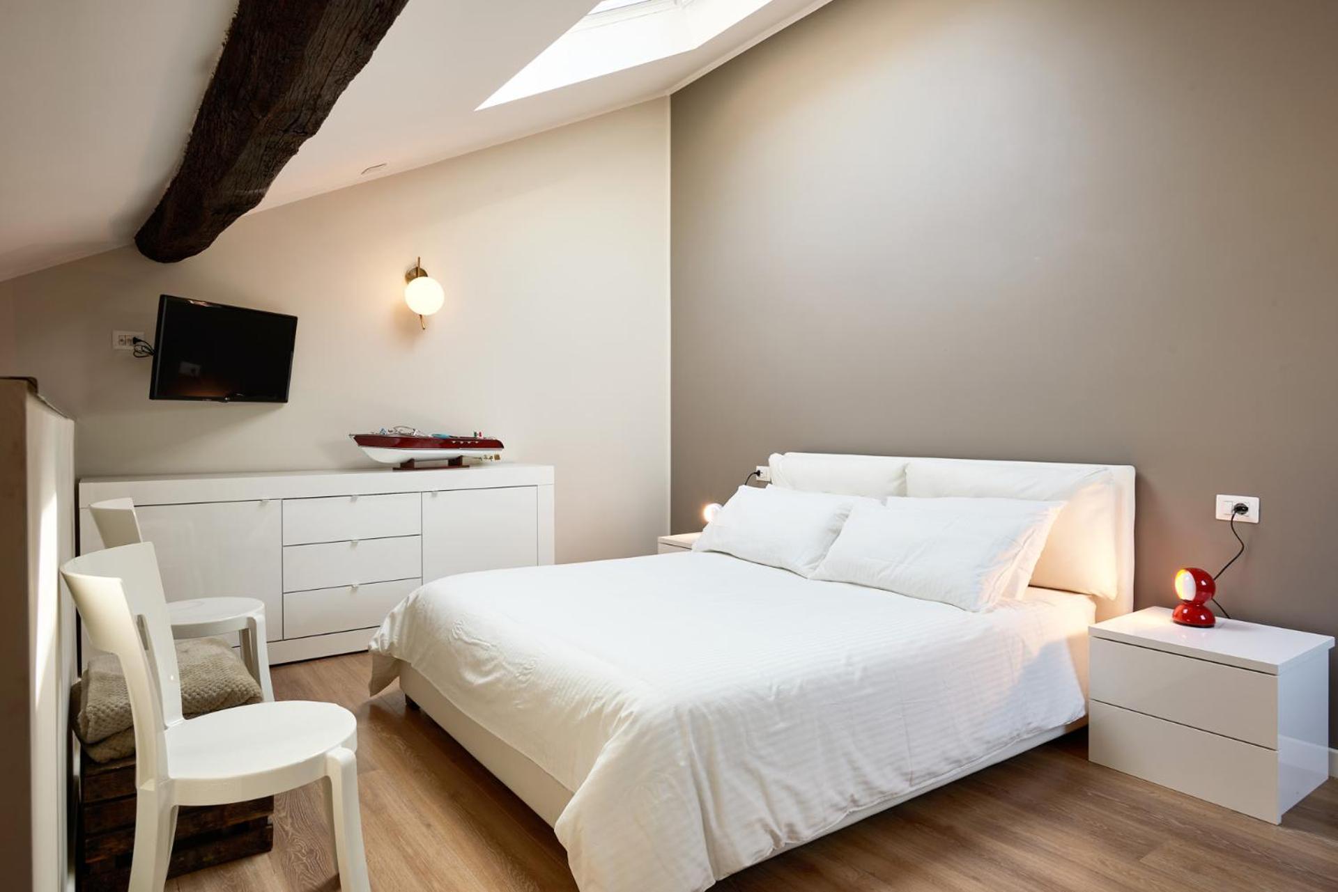 22 Lake Sweet Home Como Bagian luar foto
